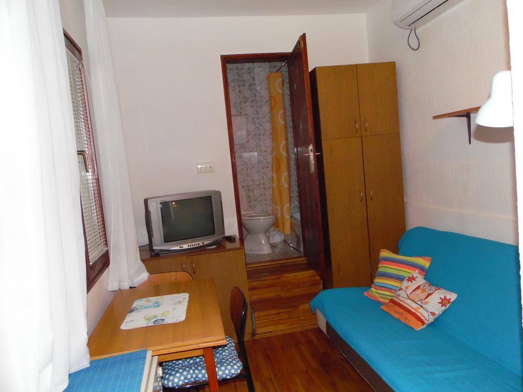 Studio Kalenic Belgrado Exterior foto